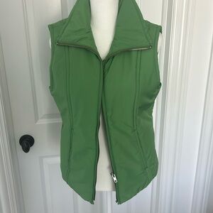 H&M green light puffer vest